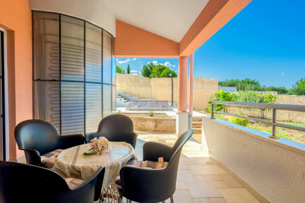 Holiday Home Matela Zadar Ngoại thất bức ảnh