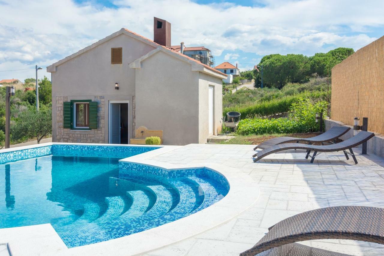 Holiday Home Matela Zadar Ngoại thất bức ảnh