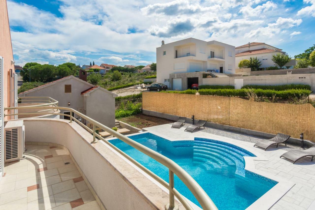 Holiday Home Matela Zadar Ngoại thất bức ảnh