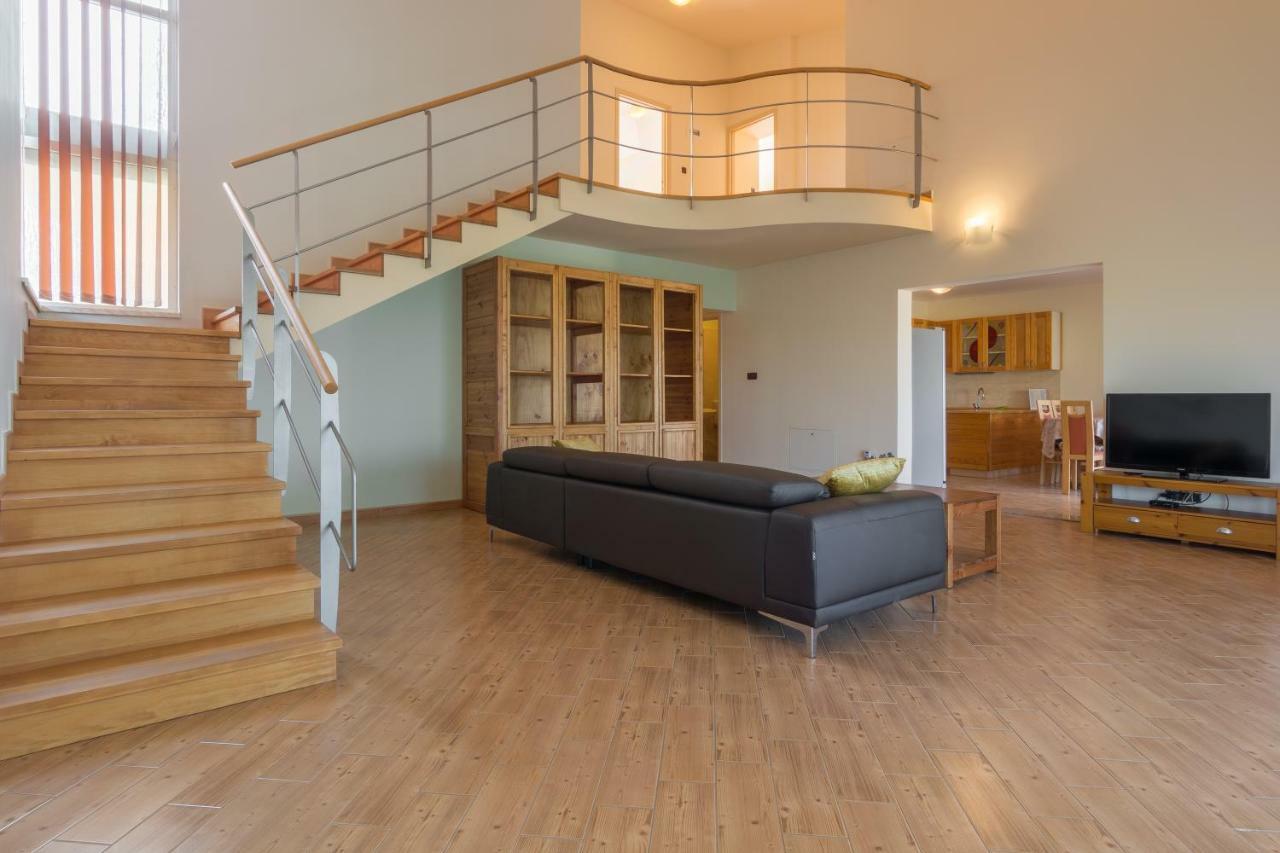 Holiday Home Matela Zadar Ngoại thất bức ảnh